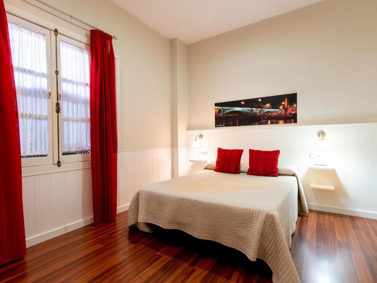 Holi-Rent Lumbreras Apartment Seville Exterior photo
