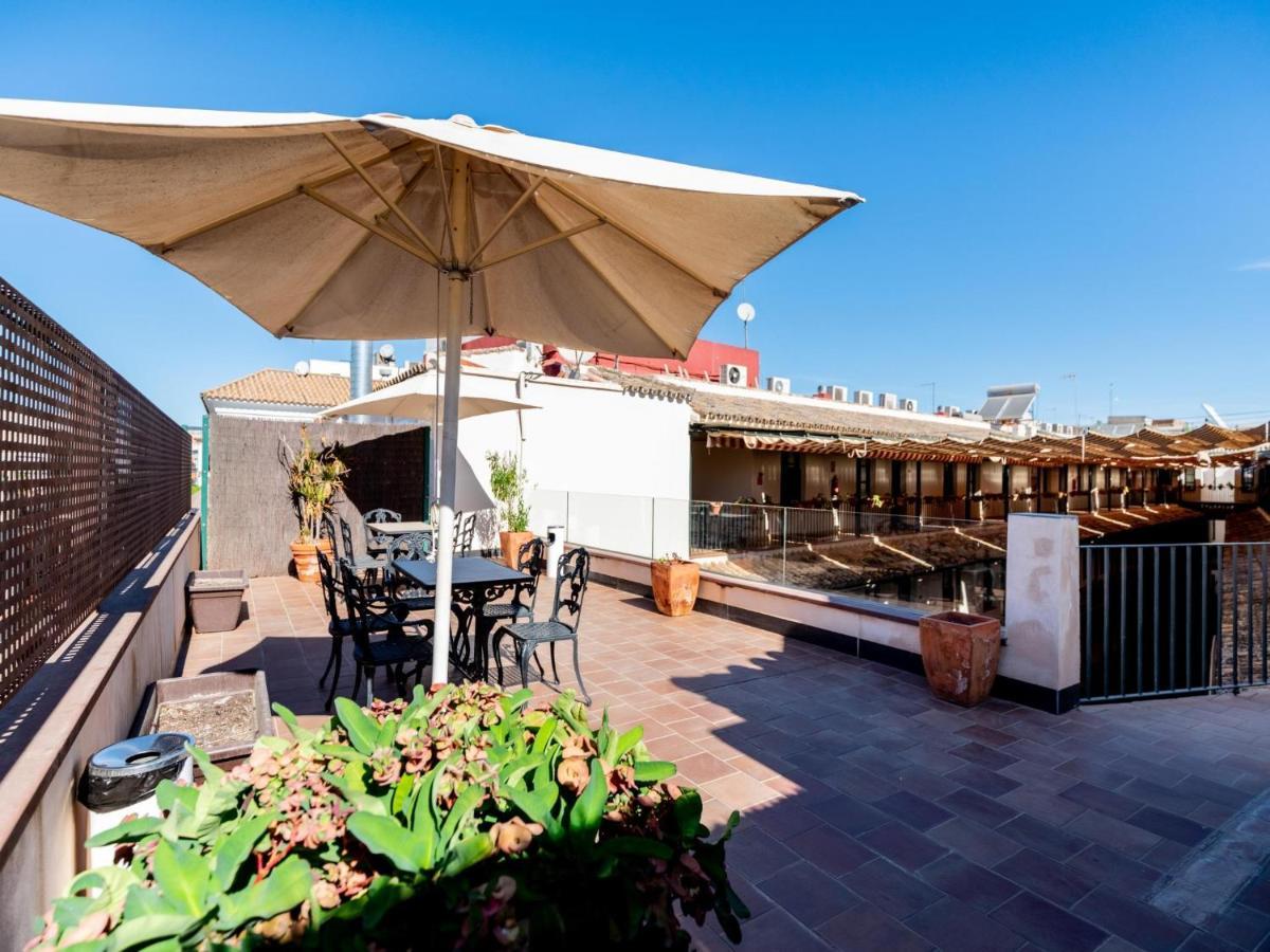 Holi-Rent Lumbreras Apartment Seville Exterior photo