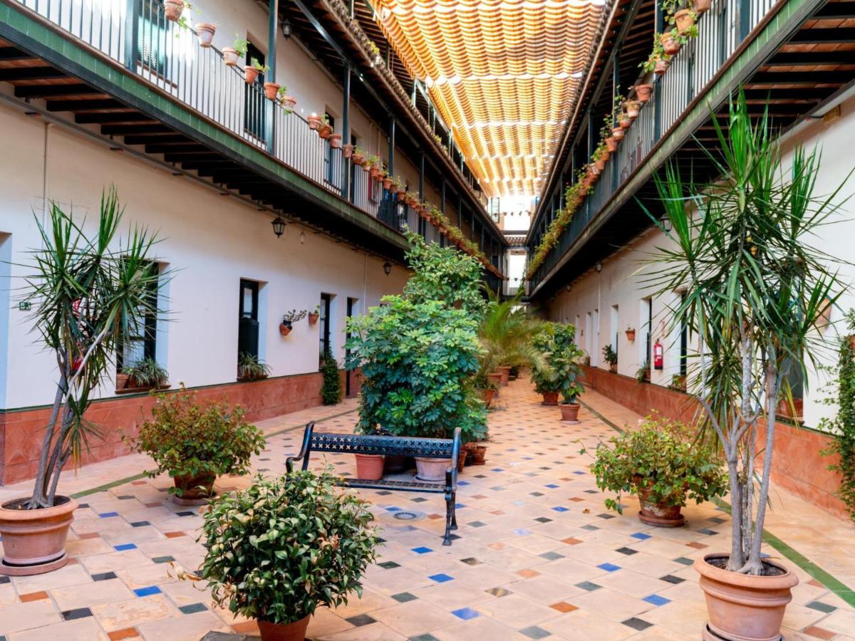 Holi-Rent Lumbreras Apartment Seville Exterior photo